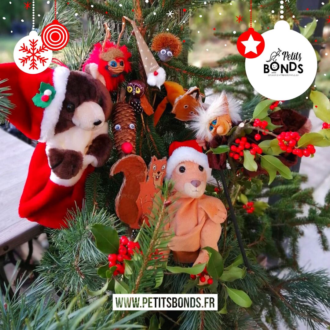 Hopla marionnette kangourou de Petits Bonds et l'entraide de Noël